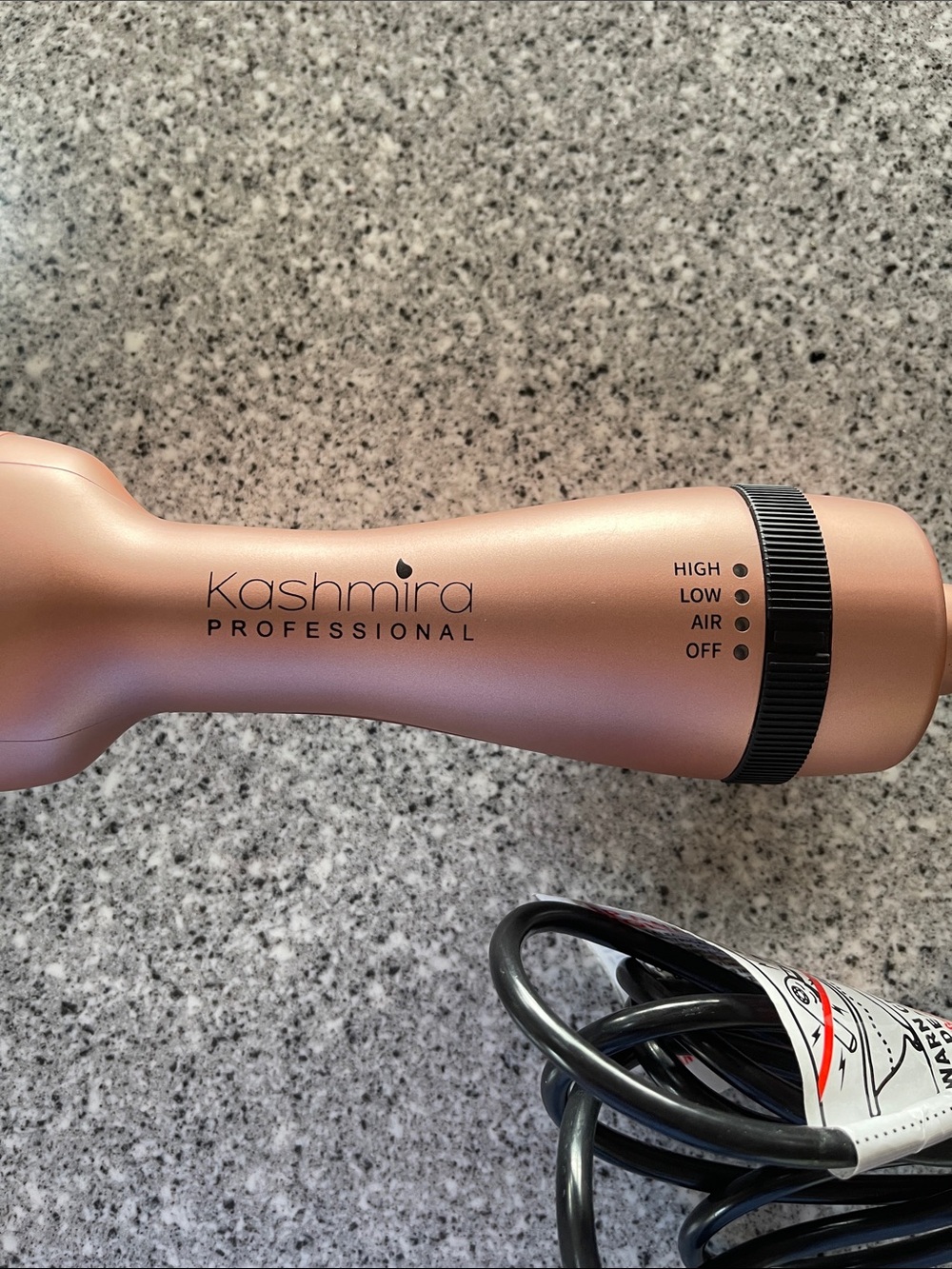 Kashmir’s Professional 3” Blowout Brush- Rose Gold VGU - Picture 2 of 4